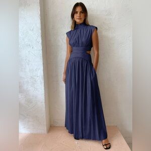 Commense Mock Neck Cut Out Long Dress
Size L